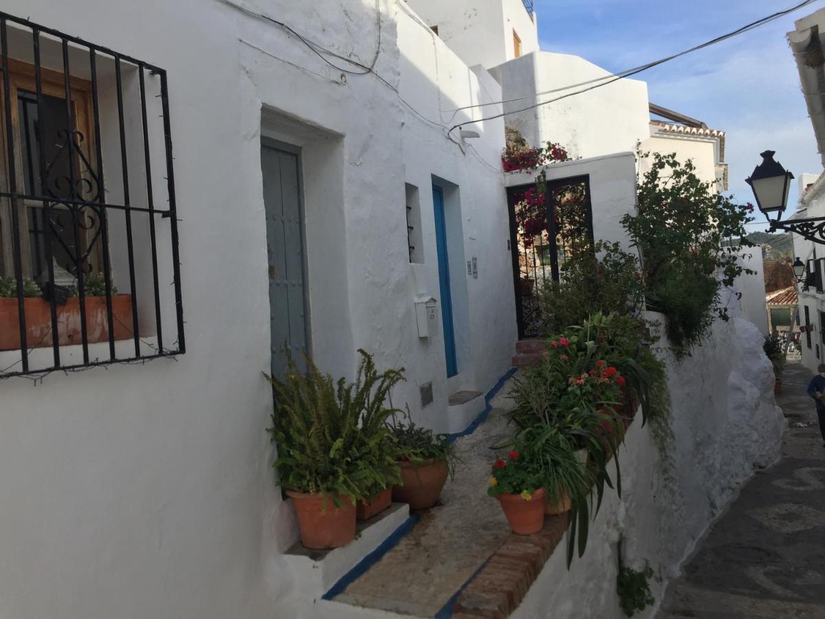 Gasthaus El Corralon Frigiliana Exterior foto