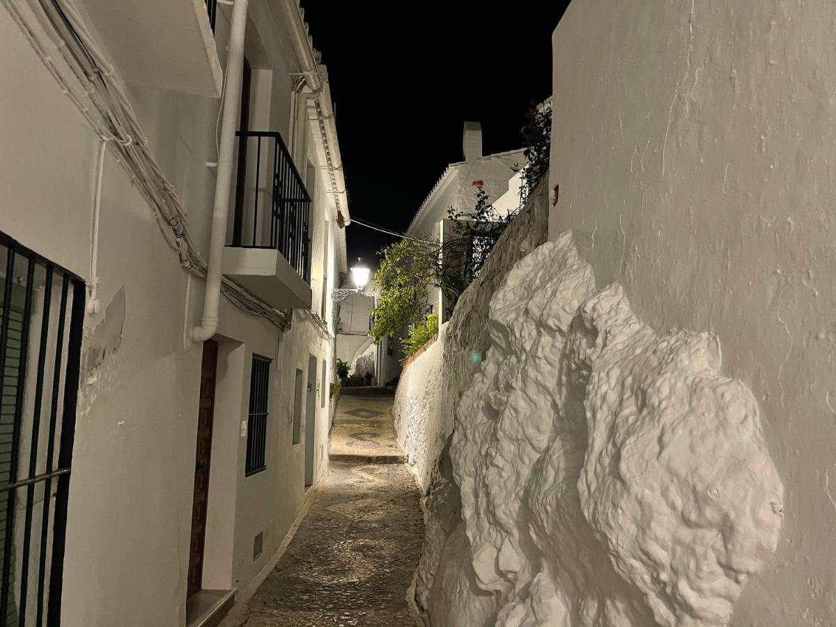 Gasthaus El Corralon Frigiliana Exterior foto